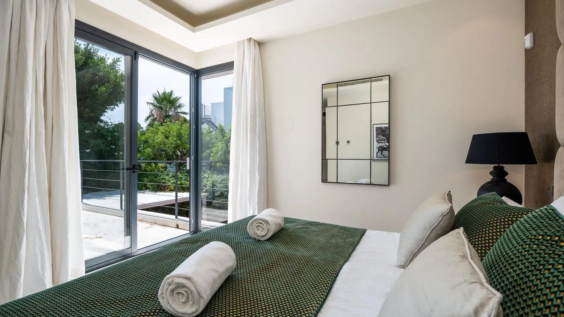 Villa Eva Los Olivos Nueva Andalucia Marbella
